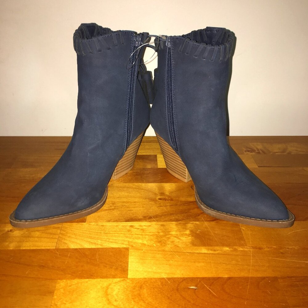 Forever Booties Navy Blue Size 6 and 6.5 NWT
